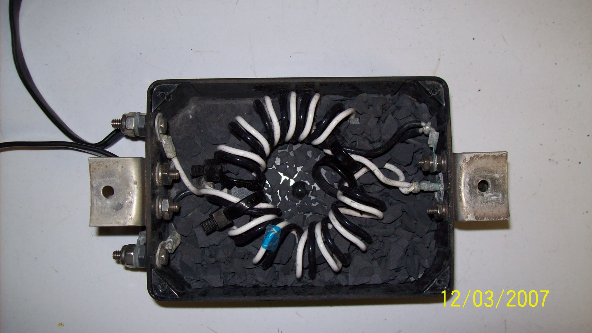 Inside X9 Balun